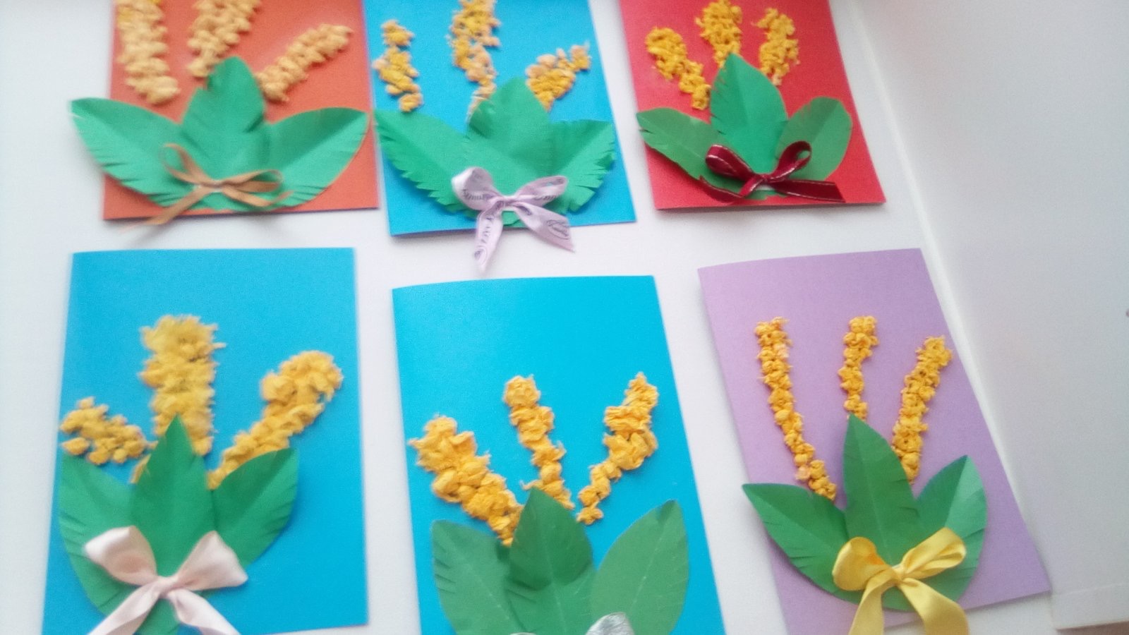 Публикация «Поделки детскими руками в честь Дня матери» размещена в разделах